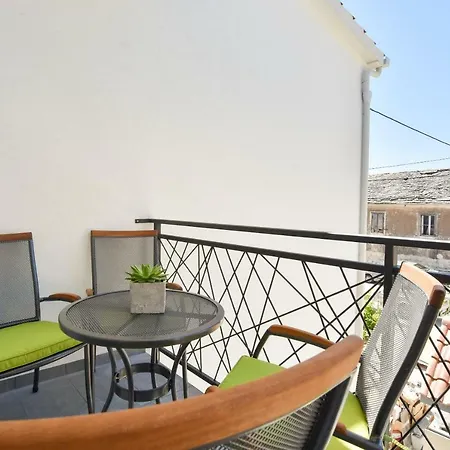 Apartmani Iva&Ante Dugi Rat Exterior photo